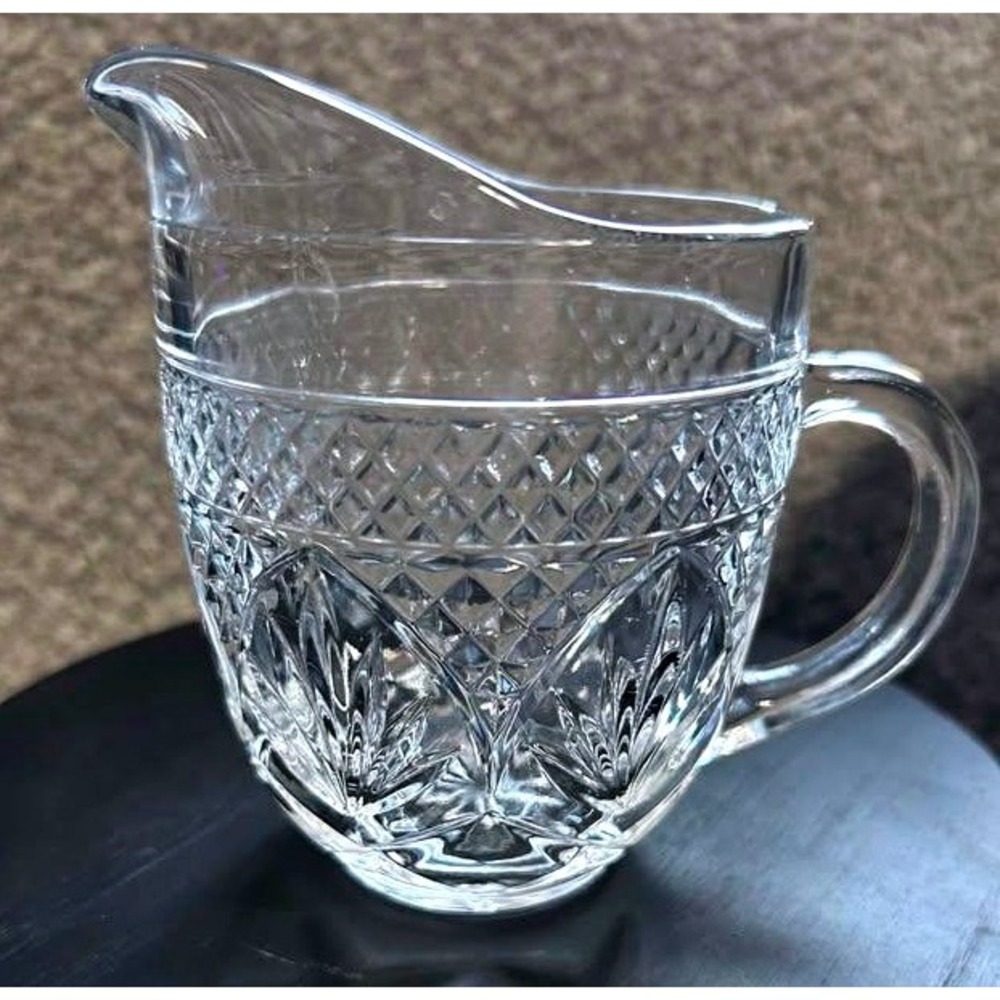 Vintage Anchor Hocking Prescut Clear Glass Pint Pitcher (EAPC)